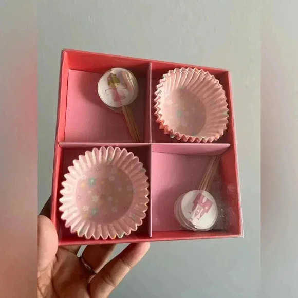 FAIRY PRINCESS PARTY PACK CUPCAKE LINERS CASES (24) NIP - Picture 3 of 3